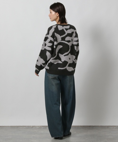 LAKOLE（ラコレ）の「花柄ジャガードニットプルオーバー / 593442（ニット/セーター・レディース・ブラック/アイボリー/グレー/ボルドー・FREE）」の7枚目の写真