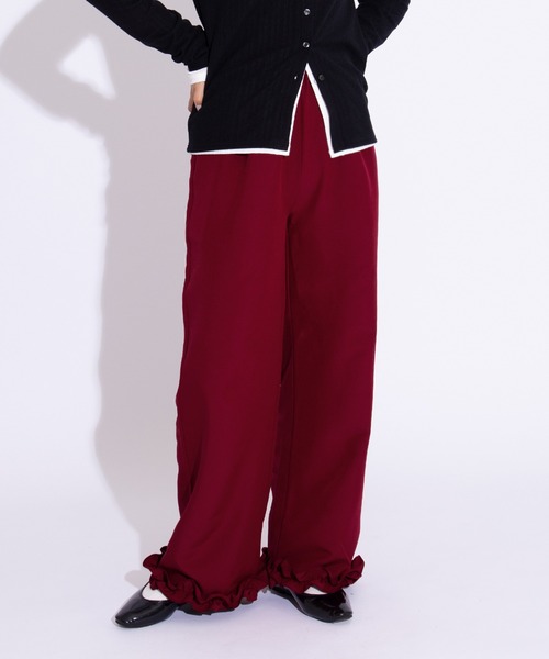 PUNYUS(プニュズ)の「フリルスラックスパンツ(スラックス・レディース・ブラック/レッド/グレー・3/2/1/4)」の5枚目の写真