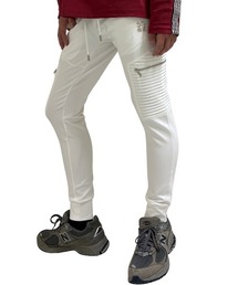 COOK JEANS（クックジーンズ）の「ナイロン切替 刺繍付き ジャージパンツ（チノパンツ）」