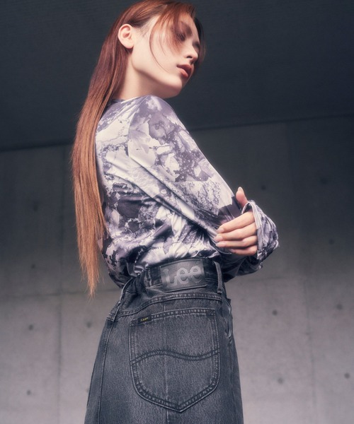 HARE（ハレ）の「【井手上漠さん着用/Lee×HARE】Leeデニムスカート（デニムスカート・レディース・ブルー/ブラック・SMALL/MEDIUM）」の8枚目の写真