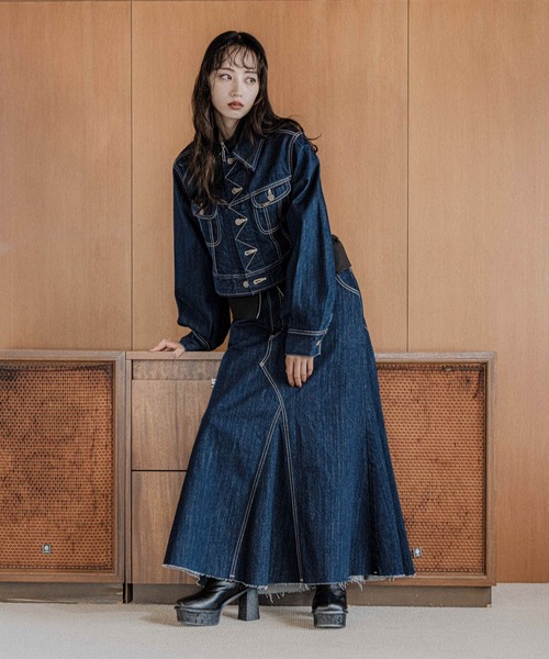 HARE（ハレ）の「【井手上漠さん着用/Lee×HARE】Leeデニムスカート（デニムスカート・レディース・ブルー/ブラック・SMALL/MEDIUM）」の12枚目の写真