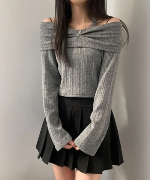 VIVID LADY(ビビッドレディー)の「ホルターネック オフショルリブニットトップス(ニット/セーター・レディース・アイボリー/ブラック/グレー・FREE)」の1枚目の写真