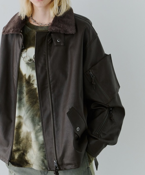 AIVER(アイバー)の「AIVER 2WAYカラーフライトジャケット(ミリタリージャケット・メンズ・ブラック/ブルー/モカ・SMALL/MEDIUM/LARGE)」の22枚目の写真