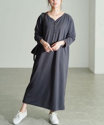 袖シャーリングヘンリーネックワンピース【大きいサイズ対応】