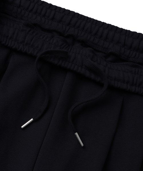 MUSINSA STANDARD WOMAN（ムシンサスタンダードウーマン）の「ウィメンズダブルニットツーピンタックワイドラウンジスウェットパンツ[ブラック]（スウェットパンツ・レディース・その他・SMALL/MEDIUM/LARGE/X-SMALL）」の6枚目の写真