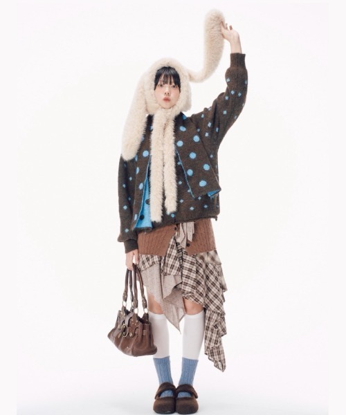 Never mind the XU / Chikashitsu+（ネバーマインド ザ エックスユー / チカシツプラス）の「【Nerd out XU】dot muffler Knit cardigan / 【ナードアウトエックスユー】ドットマフラーニットカーディガン <着用動画あり>（カーディガン/ボレロ・メンズ・ブラウン・ONE SIZE）」の6枚目の写真