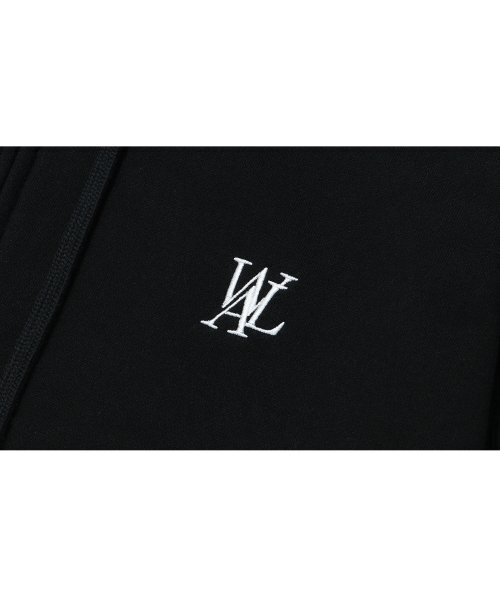 WOOALONG(ウアロン)の「Signature hood zip-up - BLACK(パーカー・レディース・ブラック・SMALL/MEDIUM/LARGE)」の5枚目の写真
