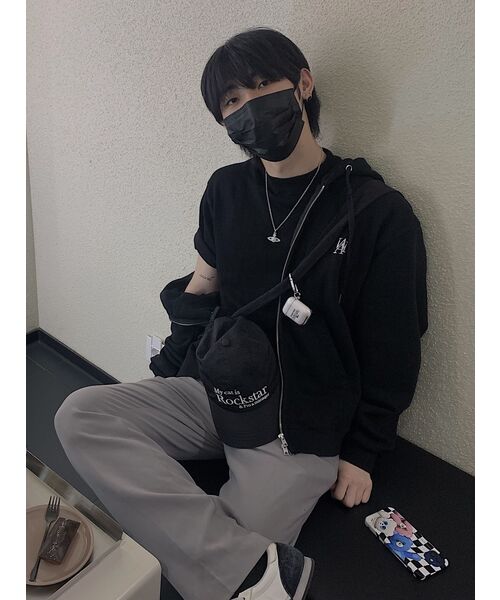 WOOALONG(ウアロン)の「Signature hood zip-up - BLACK(パーカー・レディース・ブラック・SMALL/MEDIUM/LARGE)」の10枚目の写真