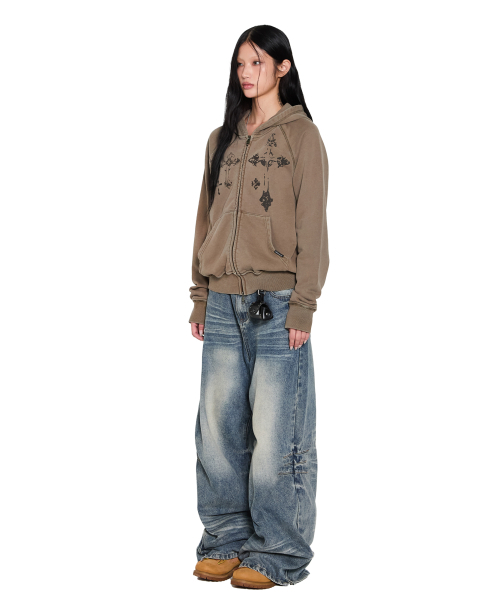AAKAM(アーカム)の「Washed Zipper Slit Denim Pants (Sky Blue)(デニムパンツ・レディース・その他・1/2)」の22枚目の写真