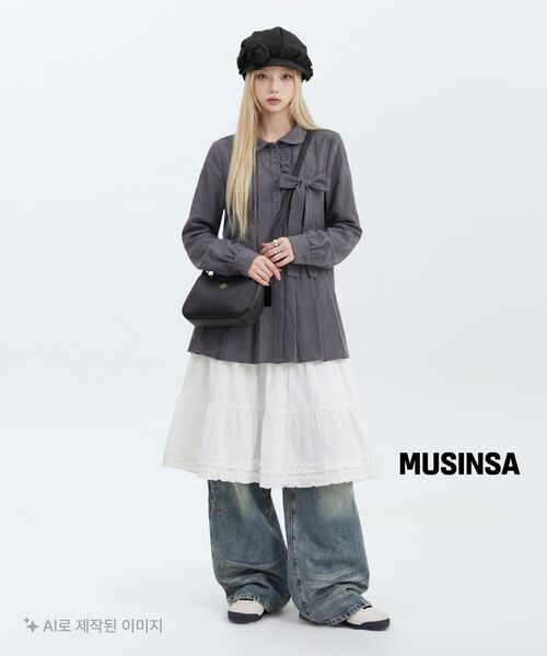 AAKAM(アーカム)の「Washed Zipper Slit Denim Pants (Sky Blue)(デニムパンツ・レディース・その他・1/2)」の3枚目の写真