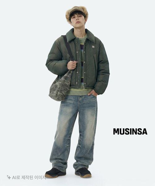 AAKAM(アーカム)の「Washed Zipper Slit Denim Pants (Sky Blue)(デニムパンツ・レディース・その他・1/2)」の2枚目の写真