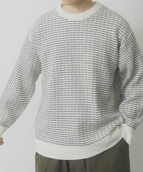 ITEMS URBANRESEARCH(アイテムズ アーバンリサーチ)の「リバースバーズアイ クルーネック ニット(ニット/セーター・メンズ・ブラック系その他/オフホワイト/ネイビー・MEDIUM/LARGE)」の9枚目の写真