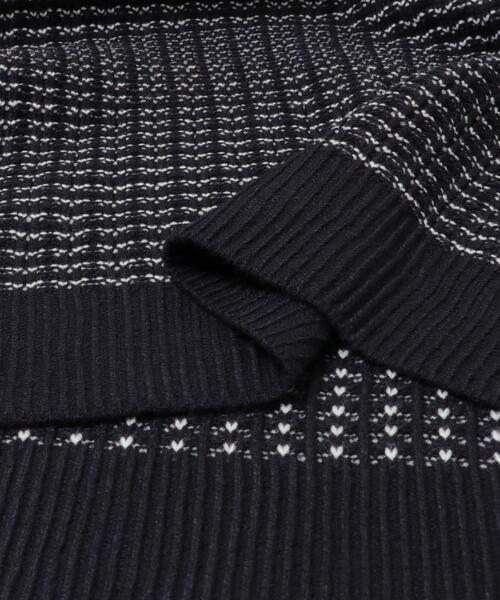 ITEMS URBANRESEARCH（アイテムズ アーバンリサーチ）の「リバースバーズアイ クルーネック ニット（ニット/セーター・メンズ・ブラック系その他/オフホワイト/ネイビー・MEDIUM/LARGE）」の17枚目の写真