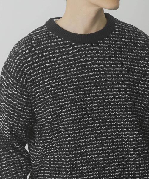 ITEMS URBANRESEARCH（アイテムズ アーバンリサーチ）の「リバースバーズアイ クルーネック ニット（ニット/セーター・メンズ・ブラック系その他/オフホワイト/ネイビー・MEDIUM/LARGE）」の19枚目の写真