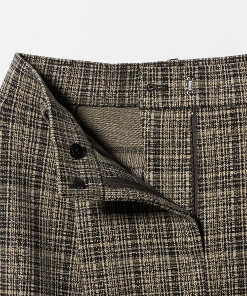 A DAY IN THE LIFE UNITED ARROWS（アデイインザライフユナイテッドアローズ）の「ブラッシュジャガード チェック タックワイドパンツ ‐ウォッシャブル‐＜A DAY IN THE LIFE＞（その他パンツ・レディース・その他2/その他1・S/M）」の12枚目の写真
