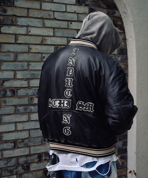 SCHISM INDUCING(スキズムインデューシング)の「AGING LEATHER BOMBER(スタジャン・レディース・その他・MEDIUM/LARGE)」の1枚目の写真