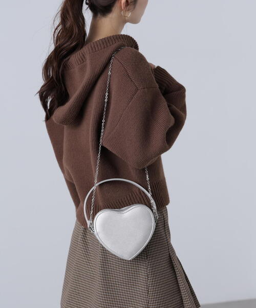 FREE'S MART（フリーズマート）の「ハートミニショルダーバッグ（ショルダーバッグ・レディース・ブラウン/ブラック/シルバー・ﾌﾘ-）」の12枚目の写真