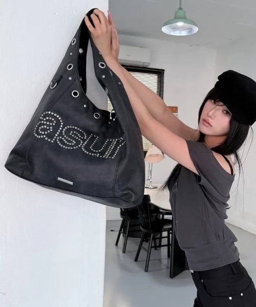 ◇ASYOUARE◇ブランド直輸入正規品/クラッシュ アイレット ショルダー バッグ CRASH EYELET SHOULDER BAG