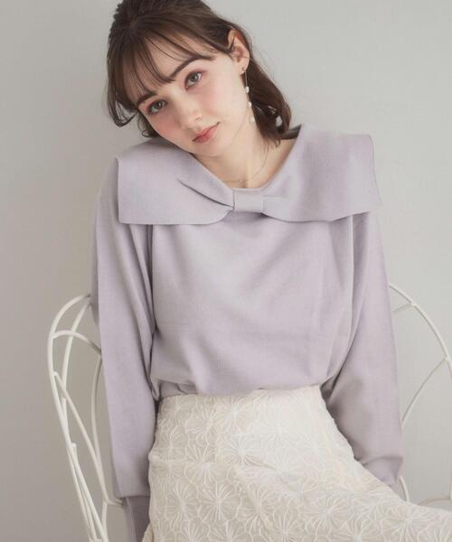 couture brooch(クチュールブローチ)の「【着映え】リボンカラー デザインニット(ニット/セーター・レディース・ブラック/オフホワイト/ライトグレー・36/38/42)」の3枚目の写真
