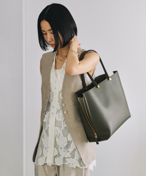 E'POR（エポール）の「【E'POR】Y BAG Wide/A4対応・通勤・26SS（トートバッグ・レディース・ダークグリーン/グレー/ダークブラウン/ブラック/キナリ・FREE）」の5枚目の写真