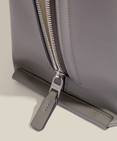 E'POR（エポール）の「【E'POR】Y BAG Wide/A4対応・通勤・26SS（トートバッグ・レディース・ダークグリーン/グレー/ダークブラウン/ブラック/キナリ・FREE）」の8枚目の写真