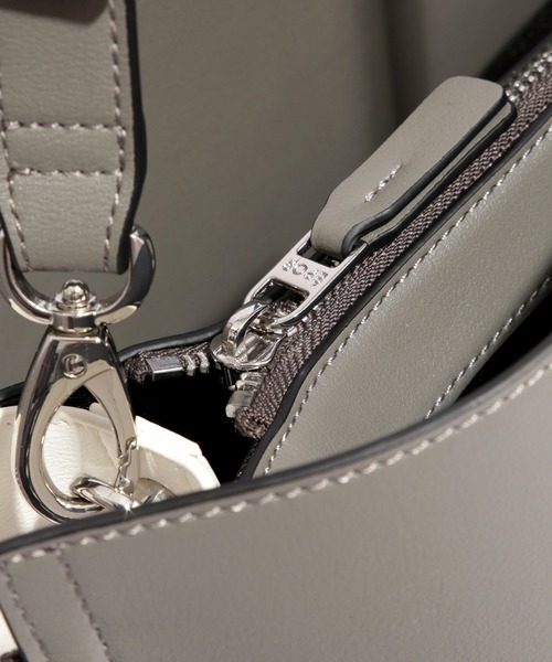 E'POR（エポール）の「【E'POR】Y BAG Wide/A4対応・通勤・26SS（トートバッグ・レディース・ダークグリーン/グレー/ダークブラウン/ブラック/キナリ・FREE）」の12枚目の写真