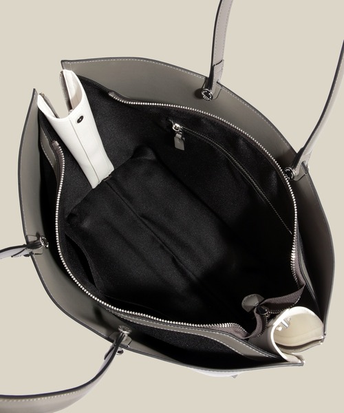E'POR（エポール）の「【E'POR】Y BAG Wide/A4対応・通勤・26SS（トートバッグ・レディース・ダークグリーン/グレー/ダークブラウン/ブラック/キナリ・FREE）」の15枚目の写真