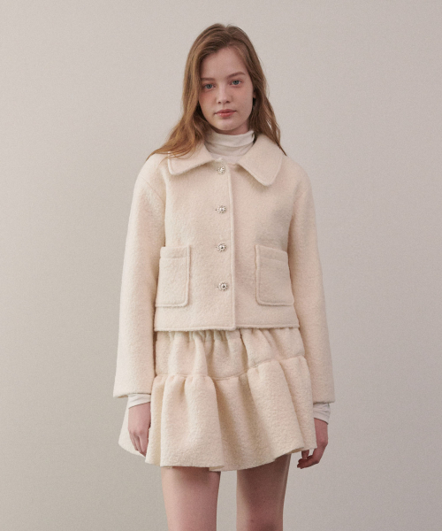 LULUCHOU(ルルシュ)の「Cozy Wool Crop Jacket - IVORY(テーラードジャケット・レディース・アイボリー・FREE)」の4枚目の写真