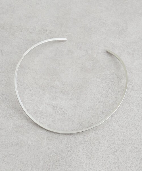 SHENERY(シーナリー)の「エッジラインネックカフ(チョーカー・レディース・シルバー/ゴールド・FREE)」の1枚目の写真