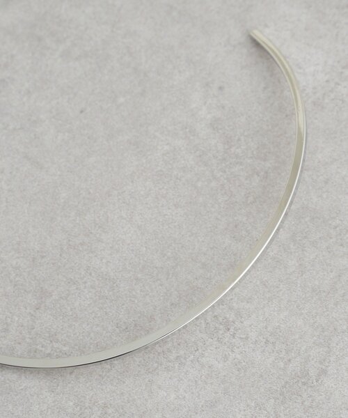 SHENERY(シーナリー)の「エッジラインネックカフ(チョーカー・レディース・シルバー/ゴールド・FREE)」の3枚目の写真