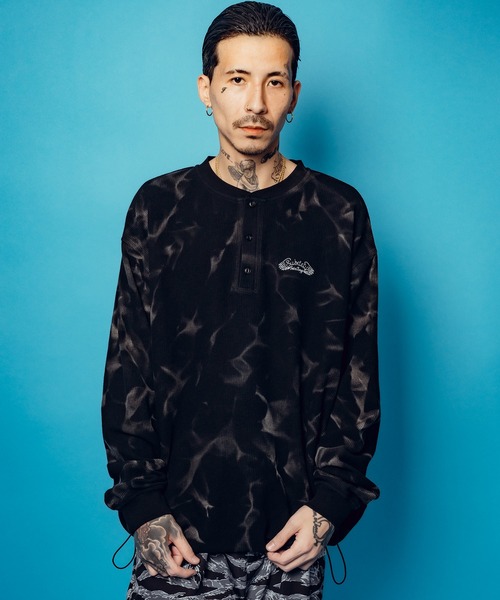 Subciety(サブサエティ)の「Henry neck waffle L/S(Tシャツ/カットソー・メンズ・グレー/ネイビー/ブラック・SMALL/MEDIUM/LARGE/X-LARGE)」の8枚目の写真