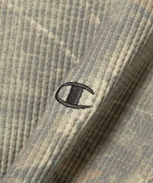Ray BEAMS（レイビームス）の「【別注】Champion / ツリー サーマル Tシャツ（Tシャツ/カットソー・レディース・チャコールグレー/ベージュ・MEDIUM）」の9枚目の写真