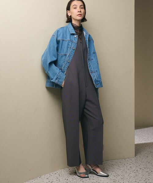 BEAUTY&YOUTH UNITED ARROWS(ビューティーアンドユースユナイテッドアローズ)の「Vネックオールインワン(つなぎ/オールインワン・レディース・ダークグレー/ブラック・M/S)」の1枚目の写真