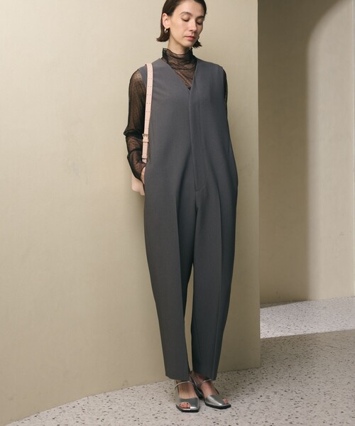 BEAUTY&YOUTH UNITED ARROWS(ビューティーアンドユースユナイテッドアローズ)の「Vネックオールインワン(つなぎ/オールインワン・レディース・ダークグレー/ブラック・M/S)」の8枚目の写真