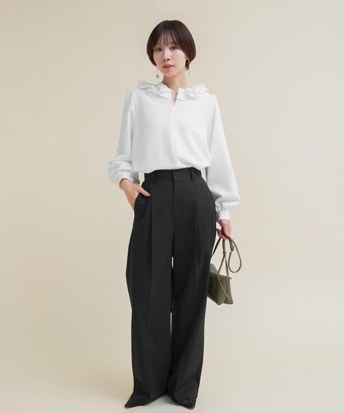 URBAN RESEARCH ROSSO WOMEN（アーバンリサーチ　ロッソ）の「『WEB限定』コサージュカラー2WAYブラウス（シャツ/ブラウス・レディース・オフホワイト/ブラック系その他・FREE）」の7枚目の写真