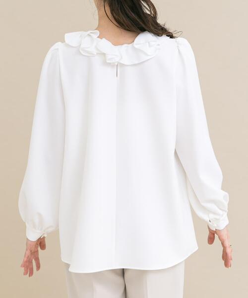 URBAN RESEARCH ROSSO WOMEN（アーバンリサーチ　ロッソ）の「『WEB限定』コサージュカラー2WAYブラウス（シャツ/ブラウス・レディース・オフホワイト/ブラック系その他・FREE）」の10枚目の写真