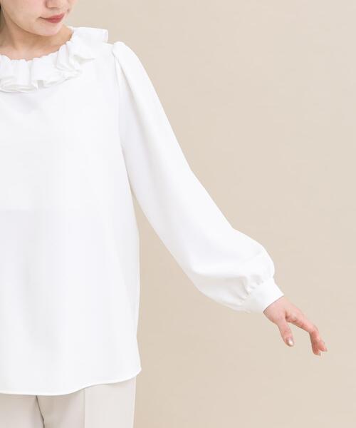 URBAN RESEARCH ROSSO WOMEN（アーバンリサーチ　ロッソ）の「『WEB限定』コサージュカラー2WAYブラウス（シャツ/ブラウス・レディース・オフホワイト/ブラック系その他・FREE）」の11枚目の写真