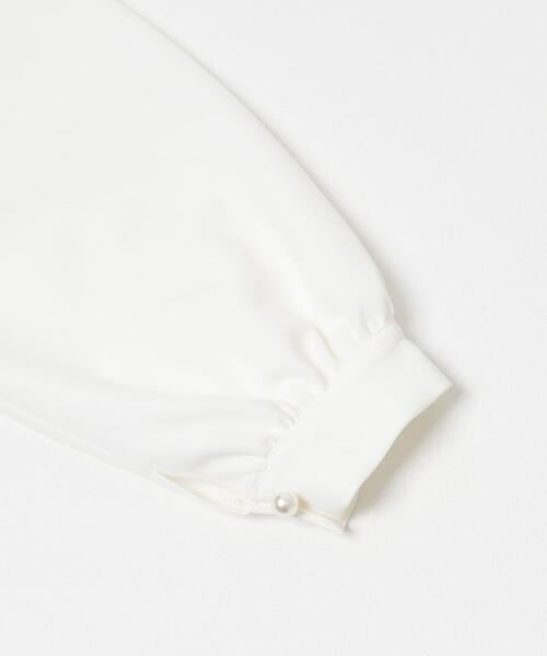 URBAN RESEARCH ROSSO WOMEN（アーバンリサーチ　ロッソ）の「『WEB限定』コサージュカラー2WAYブラウス（シャツ/ブラウス・レディース・オフホワイト/ブラック系その他・FREE）」の13枚目の写真