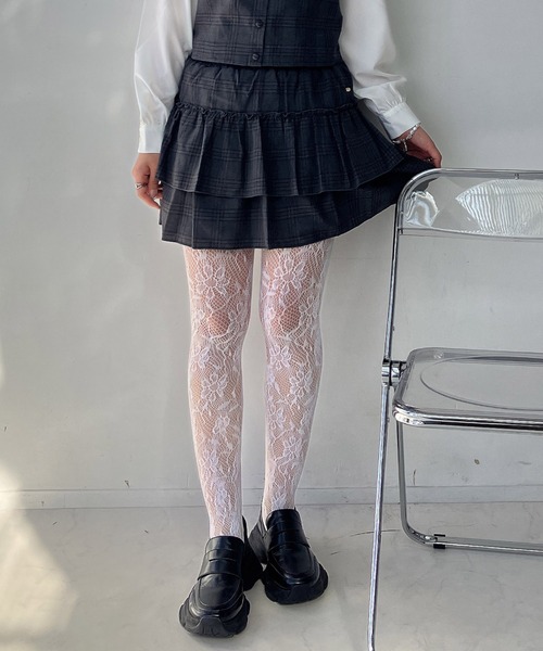 AS KNOW AS plus（アズノゥアズプラス）の「○デザインティアードリボンミニスカート（チェック・ドット）セットアップ対応（スカート・レディース・ブラック系その他/ブラック系/ネイビー系/ベージュ系その他/グレー系/グレー/ブラック系1・FREE）」の4枚目の写真