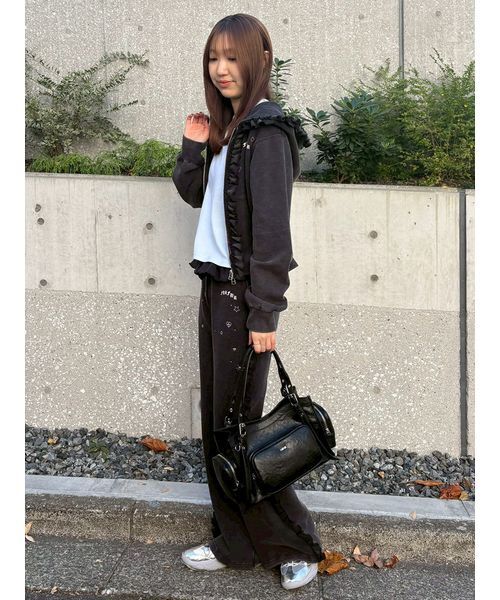 FURFUR（ファーファー）の「フリルジップアップフーディー（パーカー・レディース・グレー/チャコールグレー/ブルー・F）」の21枚目の写真