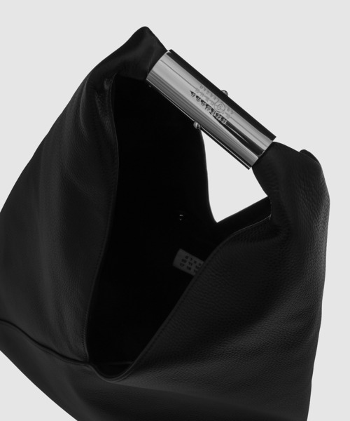 MM6 Maison Margiela(エムエムシックス メゾン マルジェラ)の「BORSA MANO(ショルダーバッグ・レディース・ブラック・UNI)」の5枚目の写真