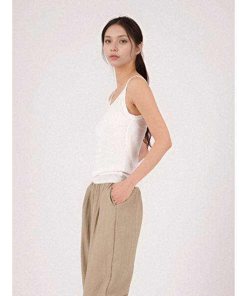 ACUD(アクド)の「V-neck Strap Sleeveless Knit _KH.Grey(ニット/セーター・レディース・その他・FREE)」の2枚目の写真