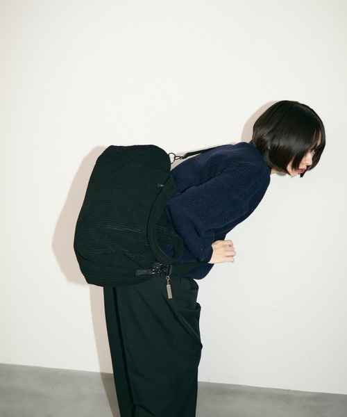 TONER(トナー)の「2WAYコーデュロイボストンバッグ/ショルダーバッグ/ロゴプレート付き(ボストンバッグ・レディース・グリーン/ブラック/グレー/ブラウン・FREE)」の21枚目の写真