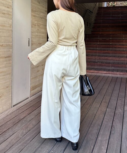 CAPRICIEUX LE'MAGE（カプリシューレマージュ）の「ドレープアシメネックTシャツ（Tシャツ/カットソー・レディース・グレー/ホワイト/ベージュ・FREE）」の8枚目の写真