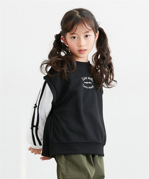 QUNTSTYLE(キュントスタイル)の「袖リボン使いフェイクレイヤードトレーナー(スウェット・キッズ・ブラック/ベージュ・110/120/130/140/150/160)」の11枚目の写真