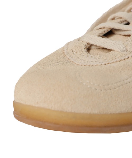 adidas Originals（アディダスオリジナルス）の「adidas originals / GAZELLE LO PRO W(アディダスオリジナルス ガゼル ロー プロ ONR41 JR8889)（スニーカー・レディース・ベージュ・23.5cm/24.5cm/24.0cm）」の6枚目の写真