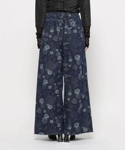 HARE（ハレ）の「フラワーガラデニムパンツ(HARE)（デニムパンツ・レディース・ブラック/ブルー・FREE）」の17枚目の写真