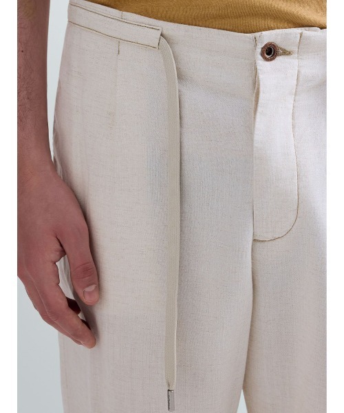 REPLAY(リプレイ)の「テーパードフィットデニムパンツ(セットアップ)(デニムパンツ・メンズ・アイボリー・W34xL30/W32xL30/W30xL30/W28xL30/W29xL30/W31xL30/W33xL30/W36xL30)」の4枚目の写真