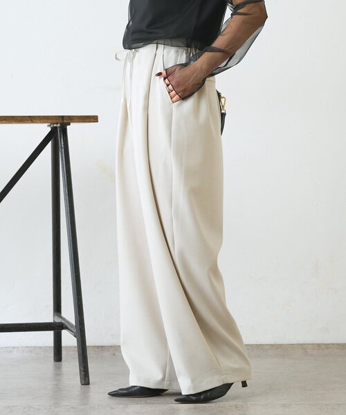 Jena espace merveilleux（ジェナ　エスパスメルヴェイユ）の「【美脚が叶うワイド】リボンタックワイドパンツ（その他パンツ・レディース・ブラック/ライトグレー/ベージュ・FREE）」の18枚目の写真