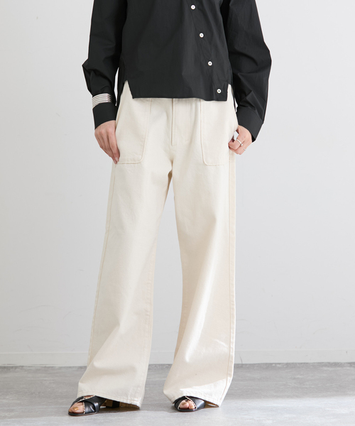 IENA（イエナ）の「デニムベイカーパンツ（デニムパンツ・レディース・ブルー/アイボリー・36/38）」の2枚目の写真